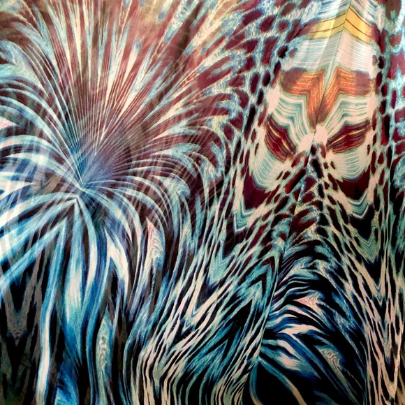 Tropical Animal Print Maxi Dress 🌞🌴🌺 - Picture 6 of 8